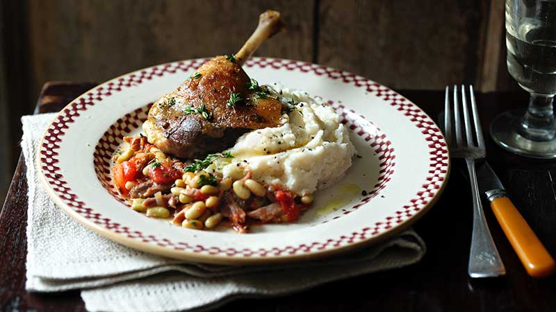 Easy Duck Leg Confit Recipe: Perfectly Crispy and Tender