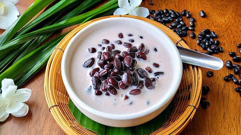 Khao Niaow Tua Dam (Black Sticky Rice Pudding) Recipe